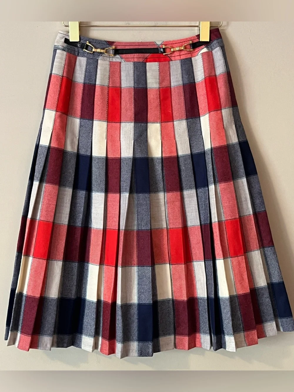 Celine Vintage A-line Pleated Wool Midi-Skirt Size 42 / Size 10 CAN/US - Picture 5 of 16
